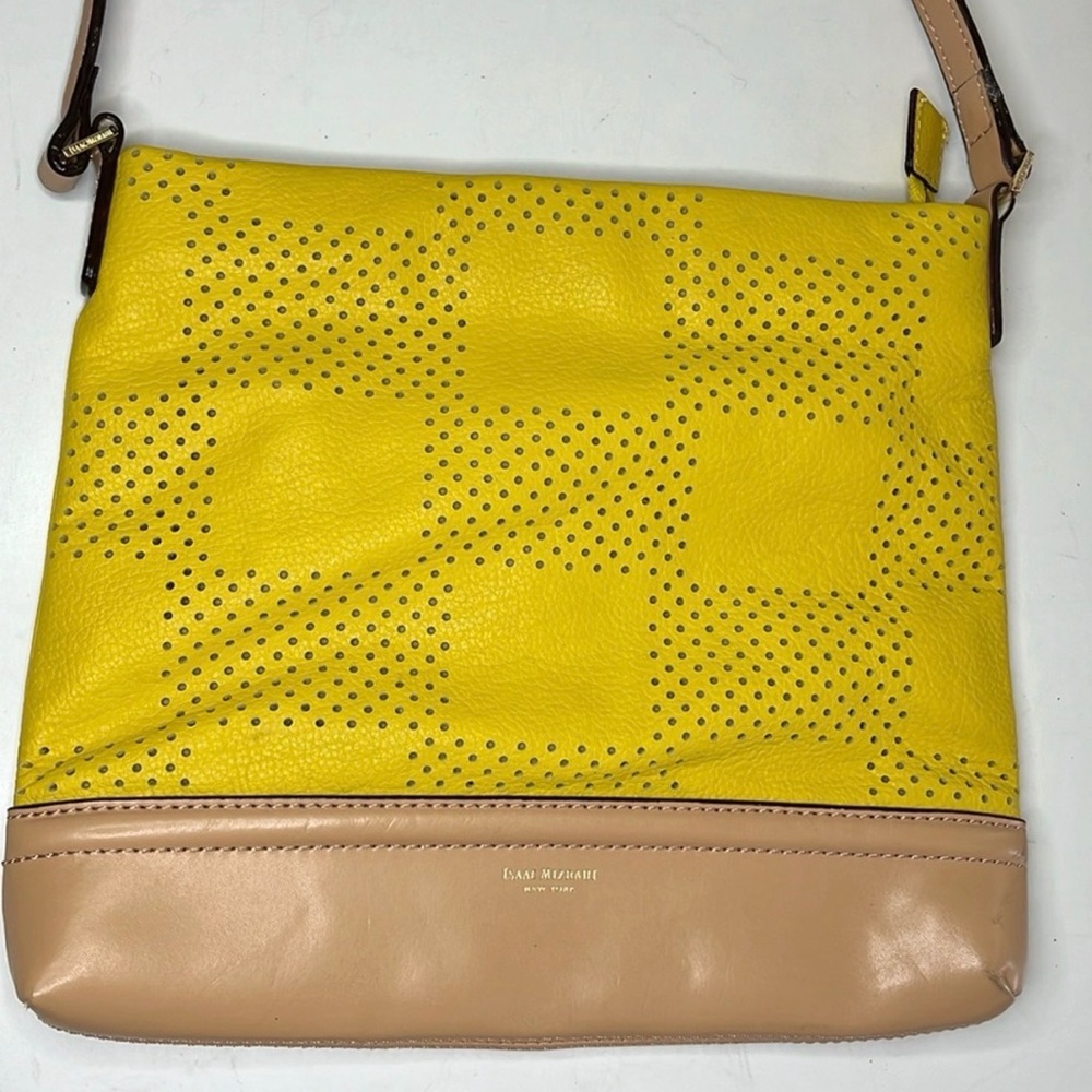 Isaac Mizrahi Sling Yellow Leather Women’s Bag - Picture 2 of 16